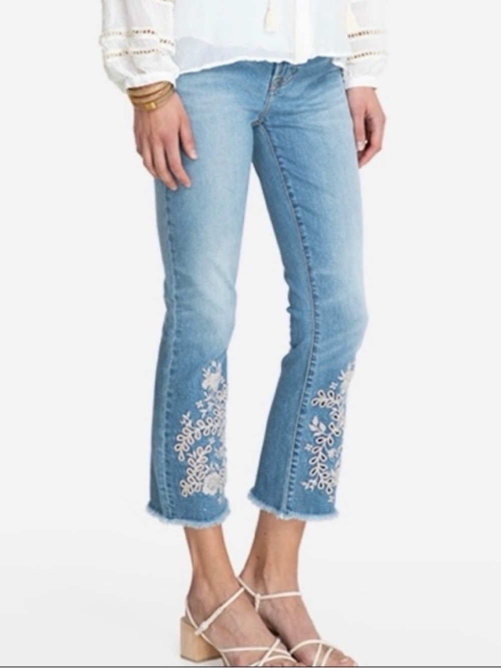 JOHNNY WAS Samira cropped baby boot jeans 27